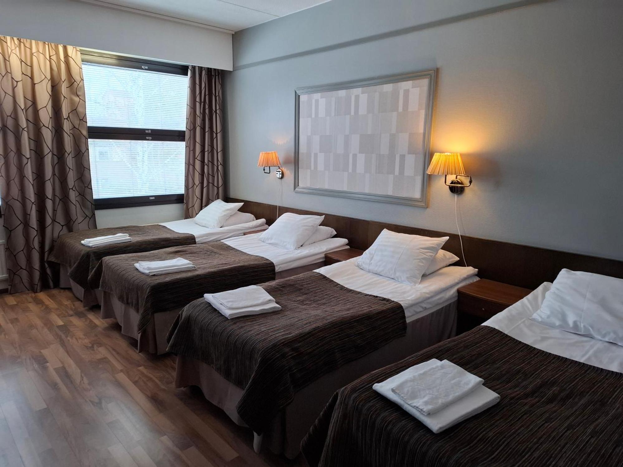 Hotel Lapuahovi מראה חיצוני תמונה