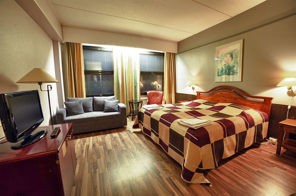 Hotel Lapuahovi מראה חיצוני תמונה